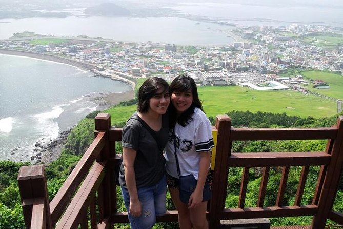 Jeju Private Full day tour of UNESCO Day Tour - Sangumburi Crater and Jeju’s volcanic center