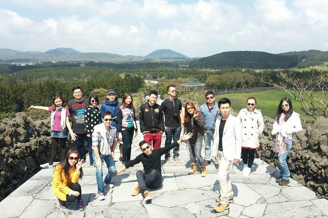 Jeju Private Half-Day Tour for Cruise Customers - Hamdeok Beach and the Monday alternative
