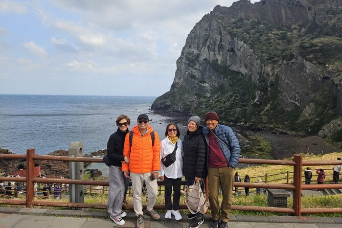 Jeju Private Half-Day Tour for Cruise Customers - Jeju Stone Park: a quick introduction to island culture