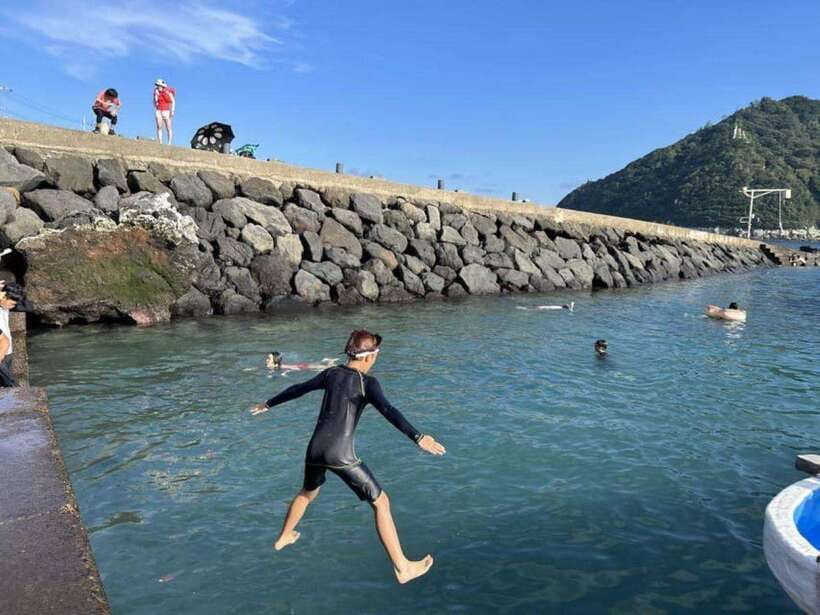 Jeju: Private Tour with an English Guide and a Vehicle - Jeju East: Seongeup, Seongsan, and the coast