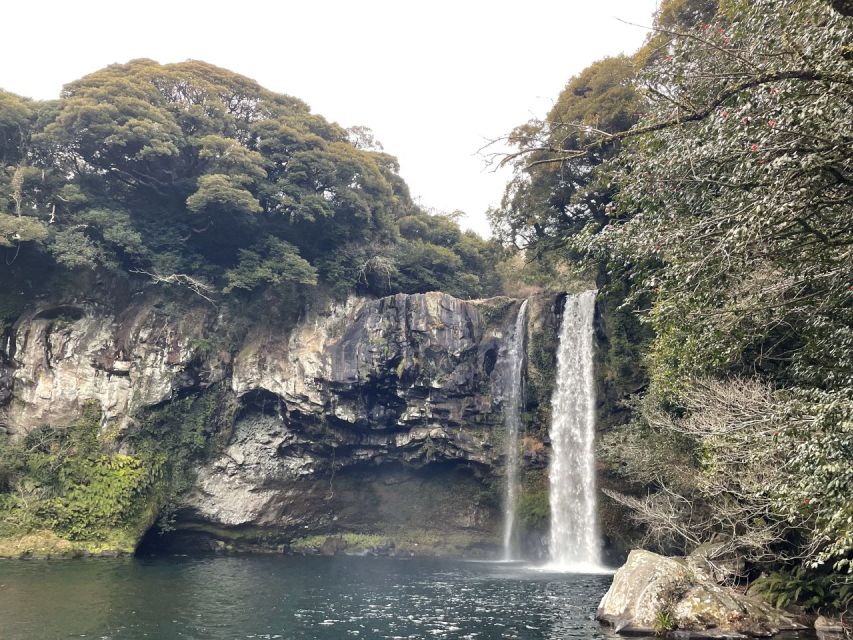 Jeju: Seogwipo City Walking Tours with Sunset - A Half-Hour on Saeseom Island