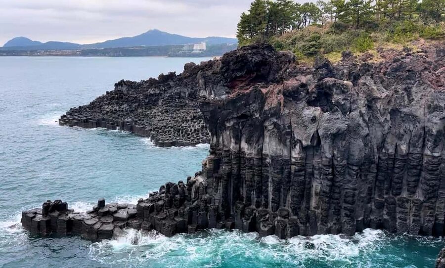 Jeju South: Small Group Healing Tour w/Mt.Halla & Olle Trail - Oedolgae, the sea stack with a story