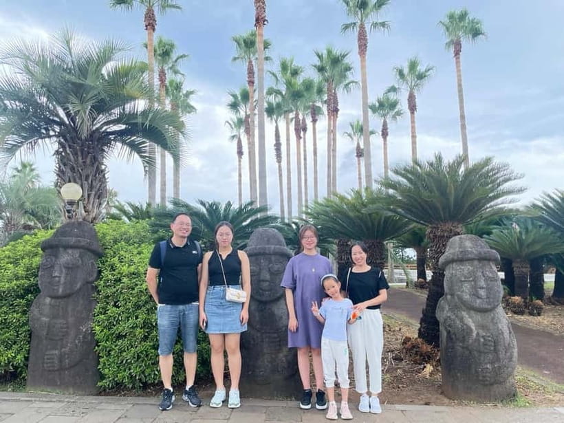 Jeju: Western and Southern Sightseeing Day Tour - Cheonjeyeon Falls and the Pond of God