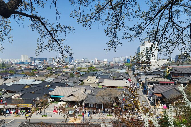 Jeonju Hanok Village and Maisan Tapsa Temple Day Tour From Seoul - Hanbok wearing in Jeonju Hanok Village