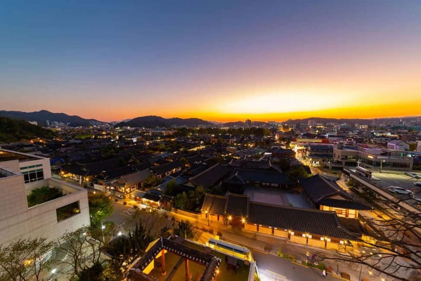 Jeonju: Private Taxi Tour Car Charter - Starting at Hanok Village, Jeondong Cathedral, and the old center