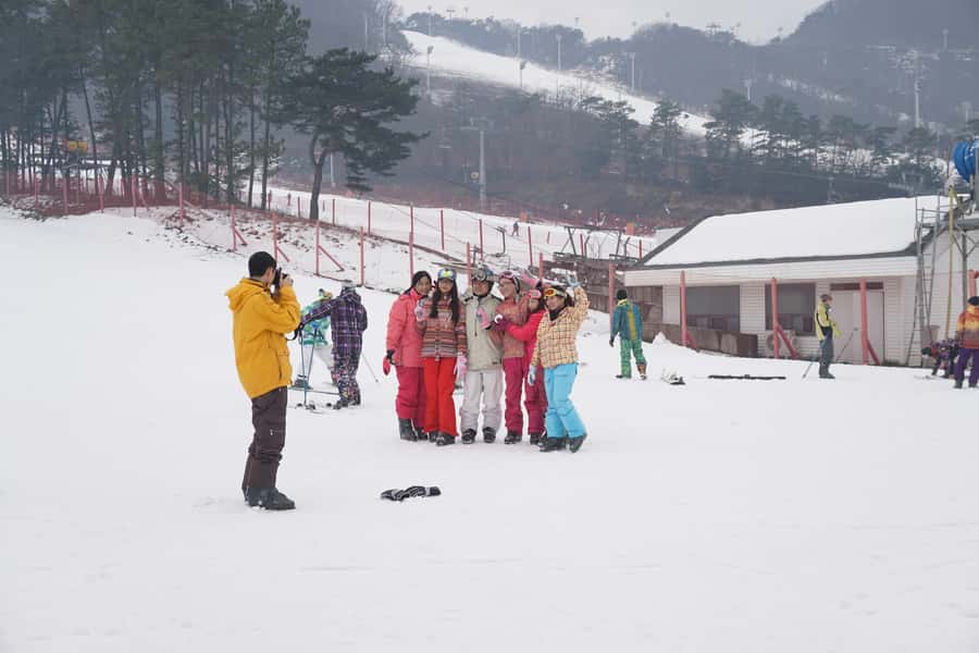 Jisan Forest Resort: Ski Full-Day Tour or Shuttle from Seoul - Key points to know before you book