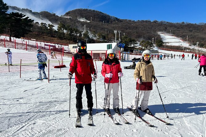 Jisan Ski Resort from Seoul by Shuttle(Opt Winter Skiing Package) - Patient instruction for first-timers