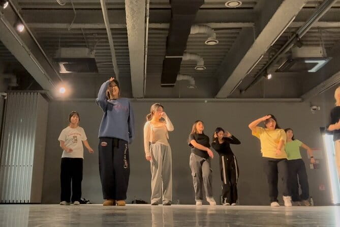 K-pop Dance Class for Beginners and Video Shoot at HiKR Ground - Key points at a glance