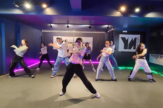 K-pop Dance Class in Seoul (Incl. video shooting & editing) - Learning K-pop choreography in Gangnam