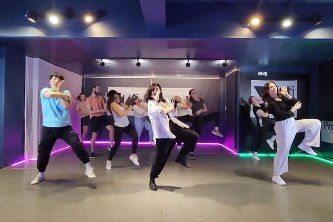 K-pop Dance Class in Seoul (Incl. video shooting & editing) - The studio video is the real souvenir