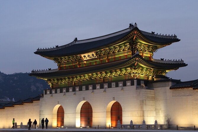 [KoreaByLocal] Authentic Seoul Night Walk and Chicken & Beer - Seoul after dark, with the city explained