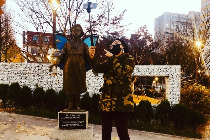 [KoreaByLocal] Authentic Seoul Night Walk and Chicken & Beer - Timing, walking, and practical details