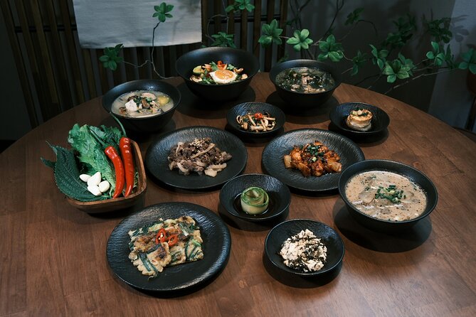 Korean Cooking Class Full Meal with BBQ on an All in One Table - Making four kinds of banchan