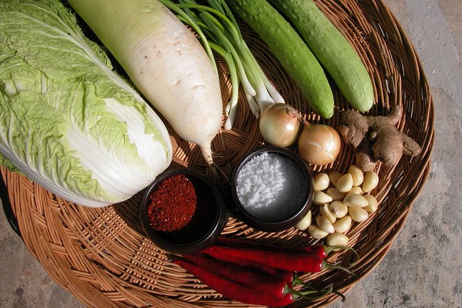 Korean Kimchi Making Day Experience with a Local Market Tour - Why this kimchi class works so well in Seoul