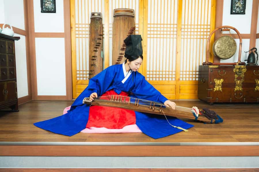 Korean Traditional Music Performance Ticket - How the setting affects the experience