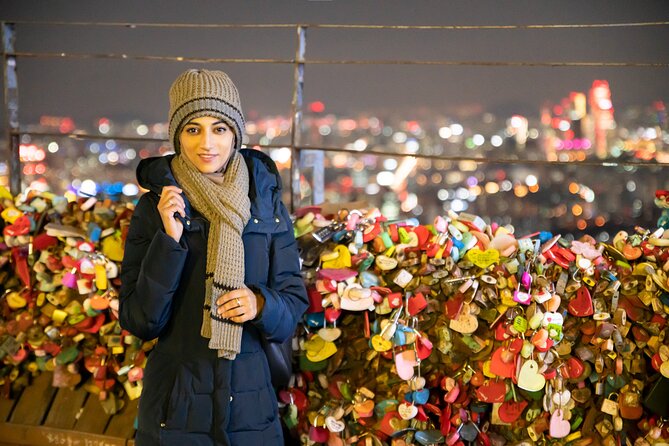 Layover Tour from Incheon Airport to Seoul with a Tour Specialist - Spending two hours in Insadong