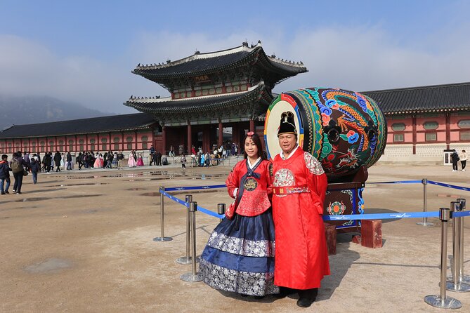 Layover Tour from Incheon Airport to Seoul with a Tour Specialist - Ending above Seoul at N Seoul Tower