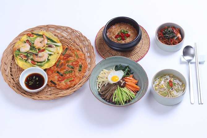 Master Korean traditional cooking with a Kimchi chef - What the three and a half hours feel like