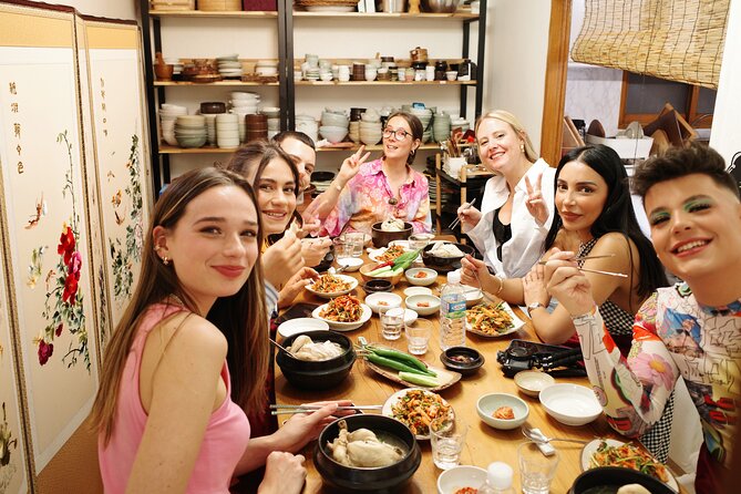 Master Korean traditional cooking with a Kimchi chef - The teaching style and English support
