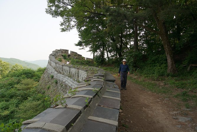 Namhansanseong UNESCO Historical Sites and Korean Folk Village-Private Tour - Seeing Joseon life at the Korean Folk Village