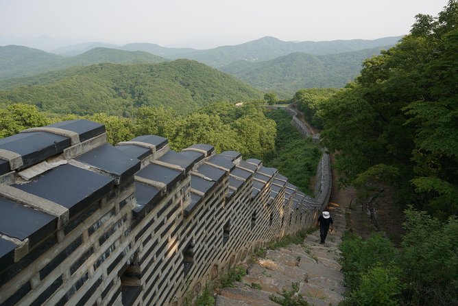 Namhansanseong UNESCO Historical Sites and Korean Folk Village-Private Tour - Traditional performances bring the afternoon to life