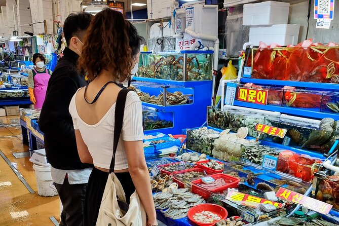Noryangjin Fish Market Dinner - A two-hour evening with a local feel
