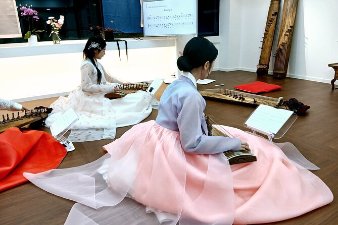 Play Gayageum in Hanbok Cultural Experience in Bukchon - The hanok-style music hall adds atmosphere