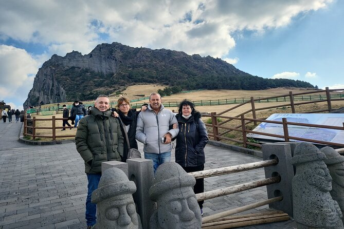 Private 2Days Tour Best Jeju attraction place in Jeju island - The western coast: tea, wind, and beaches