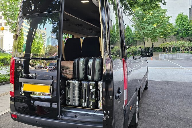 Private Airport Transfer From Incheon Airport To Seoul(up to 12) - The drive into Seoul