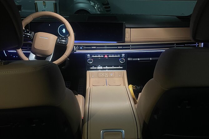Private Airport Transfer from/to Incheon Airport to/from Seoul - Arriving at your Seoul hotel