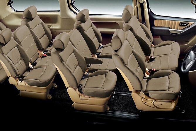 Private Airport Transfer - Incheon Airport ⇔ Seoul (Up to 7 or 11 people) - Finding your driver at Incheon Airport