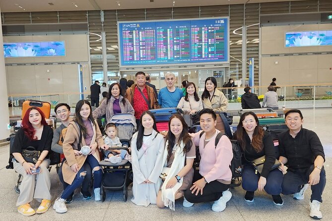 Private Airport Transfer : Incheon to/from Seoul (up to 7 pax) - The return ride requires an early start