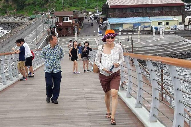 Private Day Tour in South and West in Jeju Island - Sinchang Windmill Coastal Road
