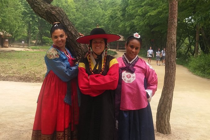 Private day tour Korea(Seoul trip) with Professional Photographer - A private Seoul day built around your interests
