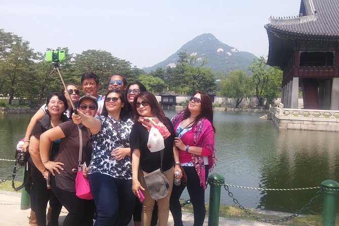Private day tour Korea(Seoul trip) with Professional Photographer - The folk-village area south of Seoul