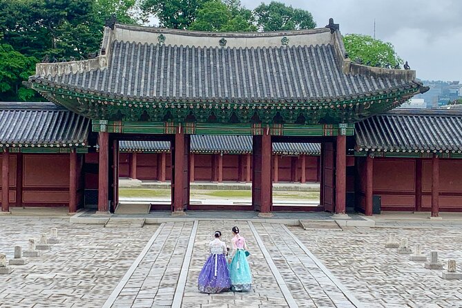 Private Full-Day Guided Tour in Seoul with Lunch, Tea and Dinner - The pace, vehicle, and private format
