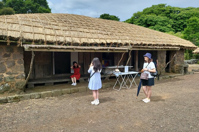 Private Full Day Tour World Natural Heritage & UNESCO in jeju - The Haenyeo Museum and Seongeup Folk Village