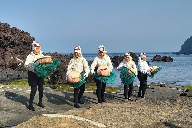 Private Full Day Tour World Natural Heritage & UNESCO in jeju - Woljeong-ri Beach and time for tea