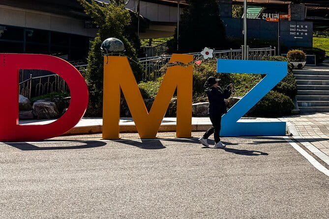 Private Guided Tour in DMZ with Lake (Optional Incheon Layover) - Imjingak Pyeonghoa-Nuri Park and the Bridge of Freedom