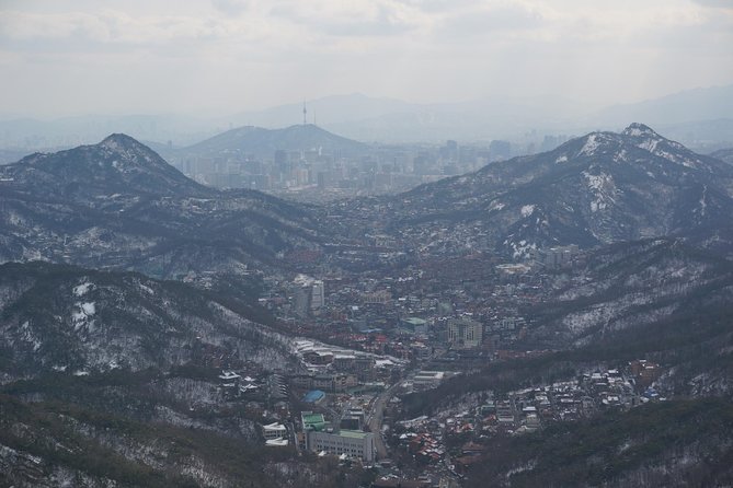Private Hiking to Bukhansan & Korean Style Spa(Include Lunch) - The guides make or break the pace