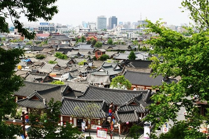 Private Jeonju Hanok Village - Culinary tour - What the private format changes
