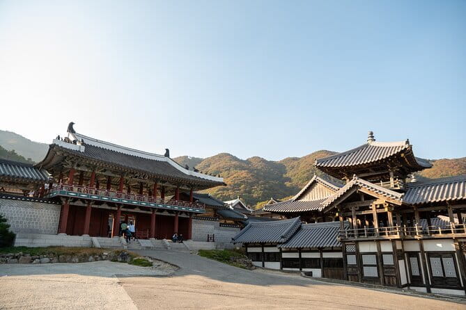 Private K-pop boyband Location Tour from Seoul City with Pickup - Seoul Forest and the Love Yourself photo connection