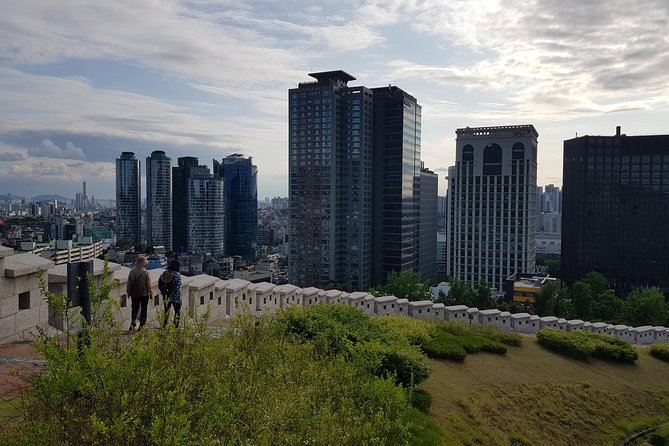 Private Seoul Wall Trekking [Inwangsan, Bugaksan, Naksan Park, N-Seoul Tower] - Samcheong Park and a well-timed lunch