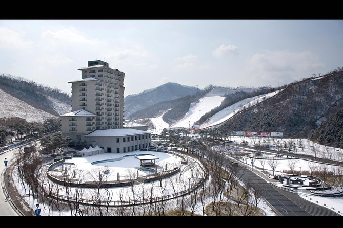Private Ski Tour(Lesson) near Seoul at Elysian Gangchon Resort - What the $228 price really covers