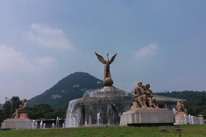 (Private tour) Seoul highlights; Gangnam and beyond Tour - The guide can make or break the day