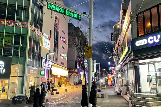 Seogwipo(The southern city of Jeju)City Walking Tours with Sunset - Finishing at Seogwipo Maeil Olle Market