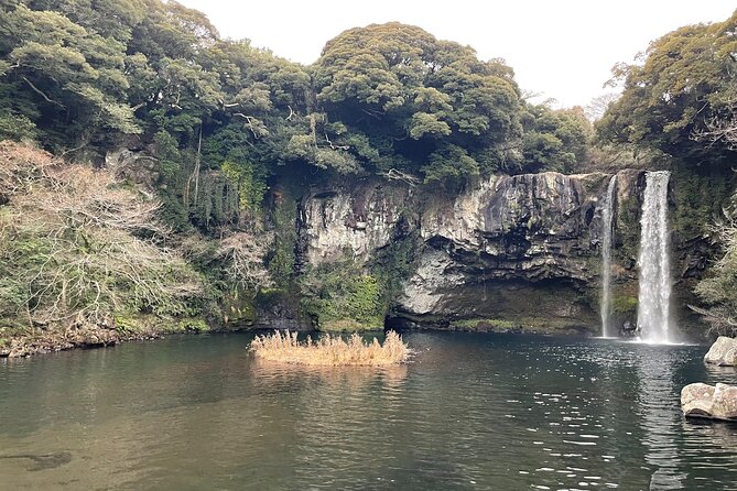 Seogwipo(The southern city of Jeju)City Walking Tours with Sunset - Starting at Cheonjiyeon Falls