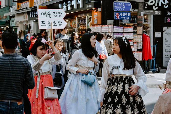 Seoul Art Tour with a Local Expert: 100% Personalized & Private - Is $110.56 Per Person a Fair Price?
