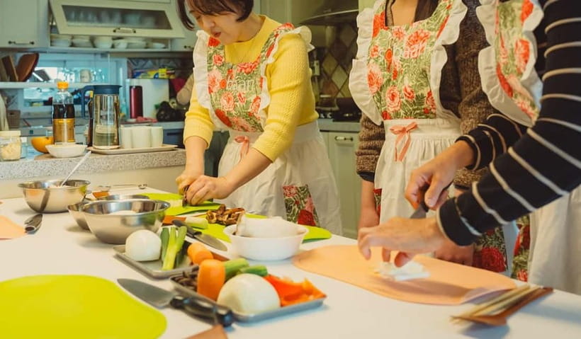 Seoul: Authentic Korean Cooking Class and Market Tour - Cooking in a Korean Home With Ann