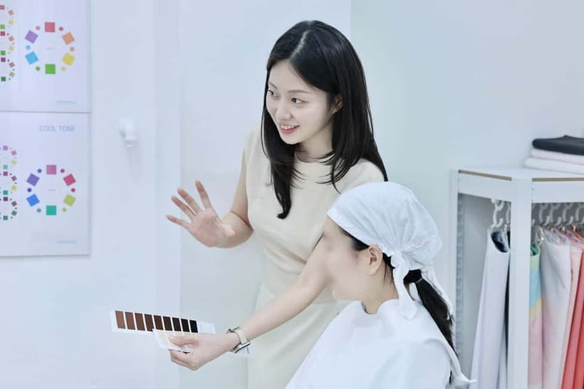 Seoul: Be U Personal Color Analysis Beauty Makeup in Hongdae - First checks: skin, eyes, and hair